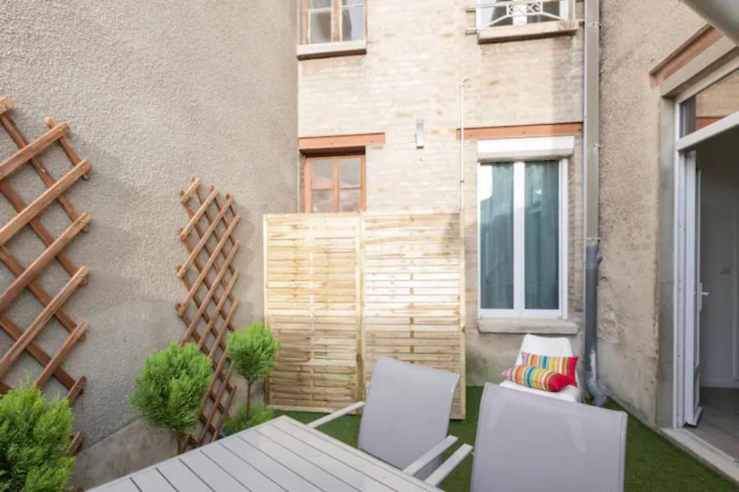 Suite Des Lilas - Terrasse Privee Reims Luaran gambar